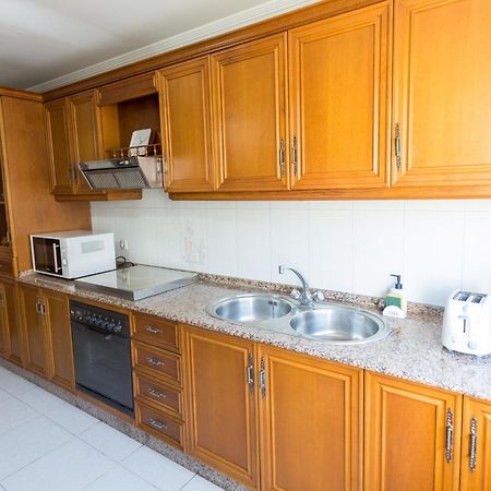 Disfruta De Melide En Este Amplio Apartamento Exterior foto